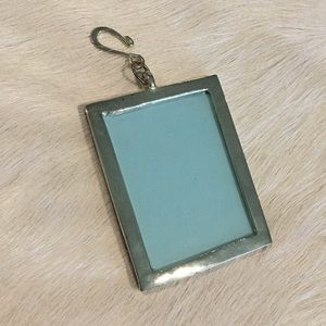 Frame Pendant